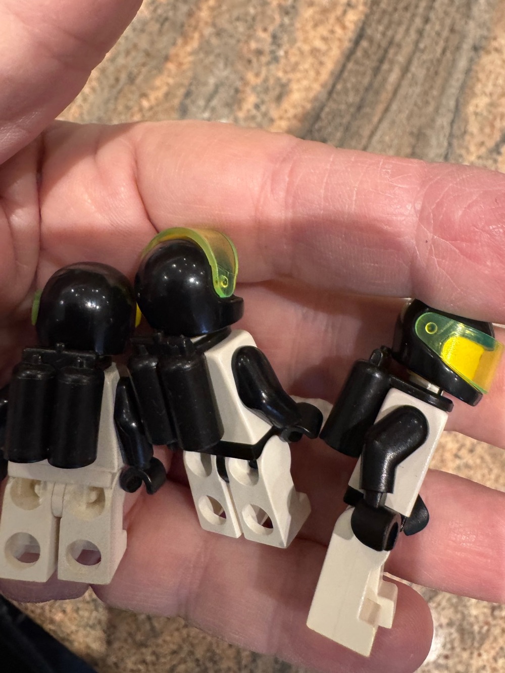 Lot of Legos: Various People/Space/Astronauts - Picture 4 of 8